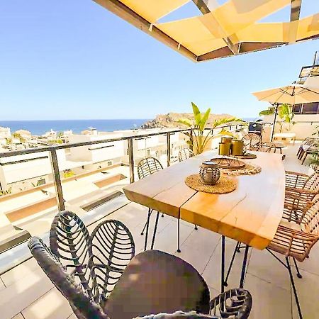 Luxury Designer Apartment - Unbeatable Sea Views อากีลัส ภายนอก รูปภาพ