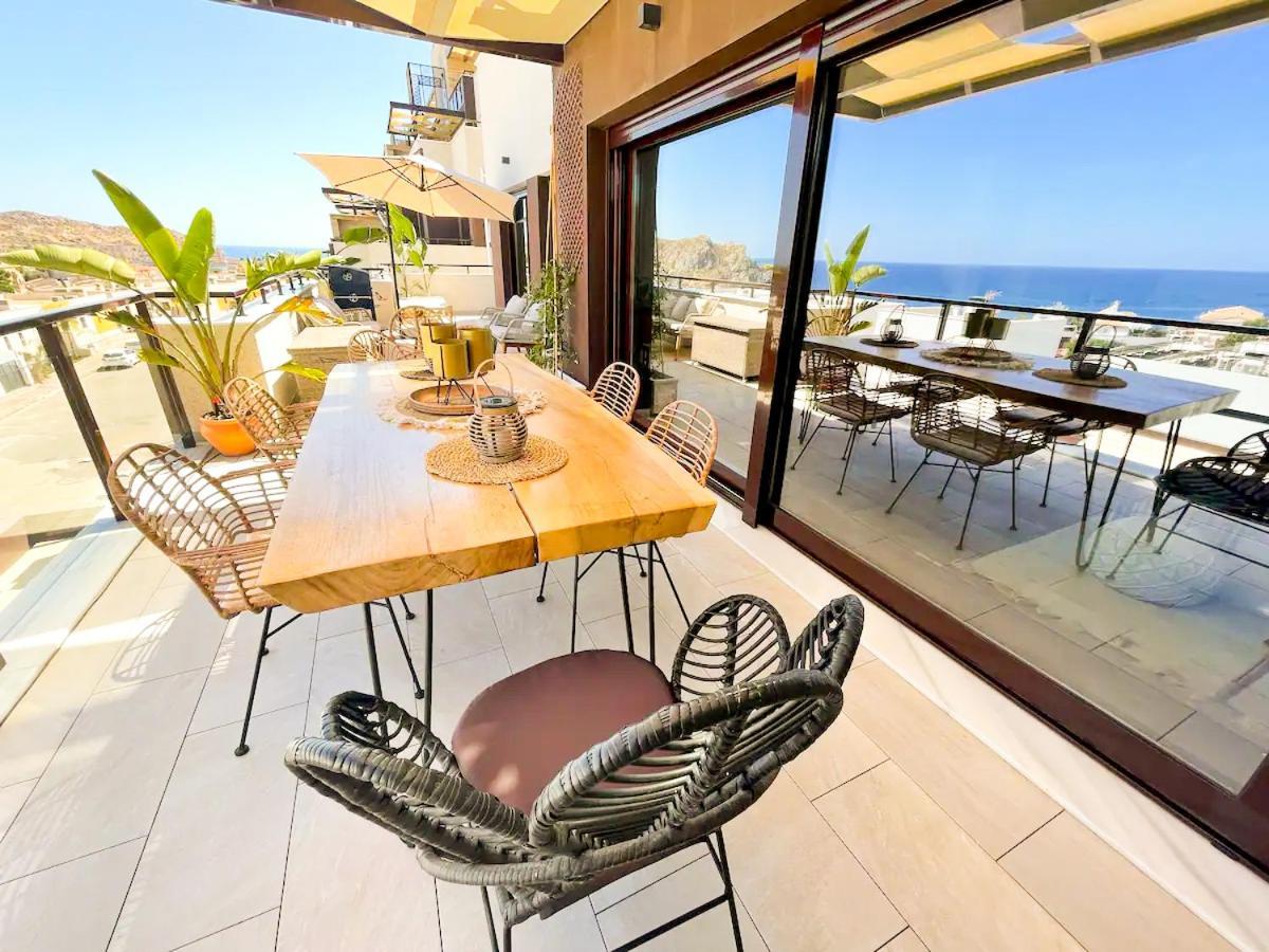 Luxury Designer Apartment - Unbeatable Sea Views อากีลัส ภายนอก รูปภาพ
