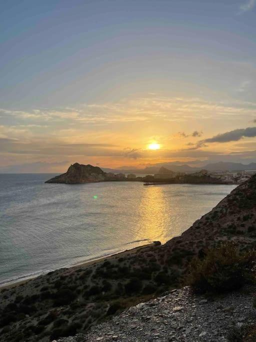 Luxury Designer Apartment - Unbeatable Sea Views อากีลัส ภายนอก รูปภาพ
