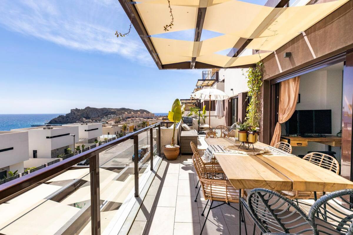 Luxury Designer Apartment - Unbeatable Sea Views อากีลัส ภายนอก รูปภาพ