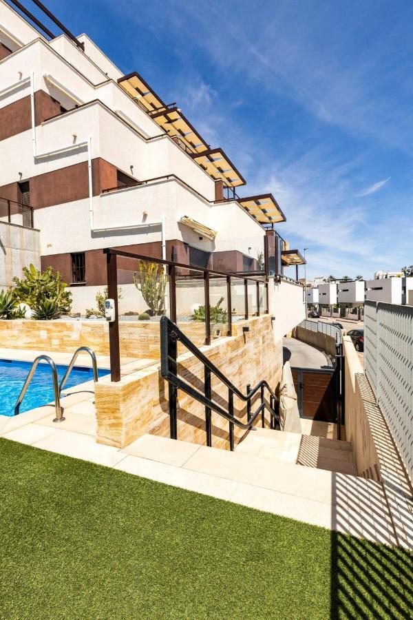 Luxury Designer Apartment - Unbeatable Sea Views อากีลัส ภายนอก รูปภาพ