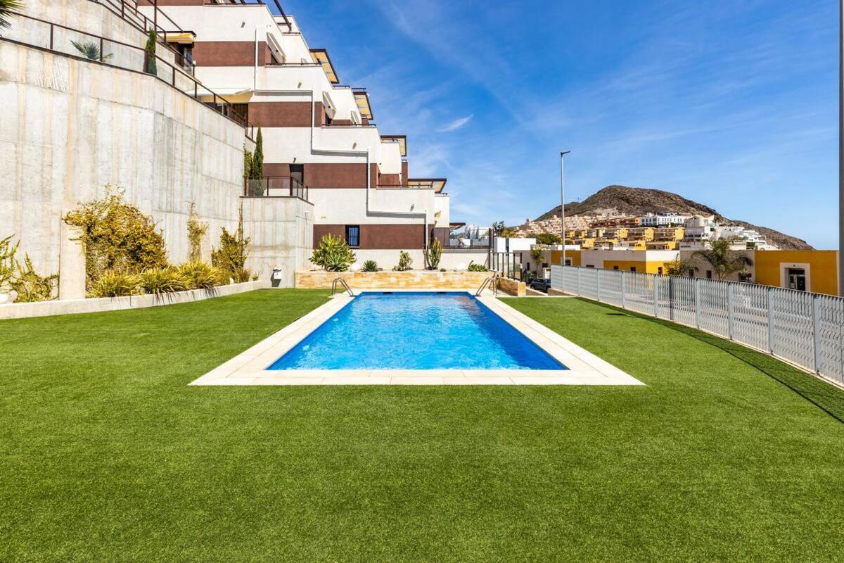 Luxury Designer Apartment - Unbeatable Sea Views อากีลัส ภายนอก รูปภาพ